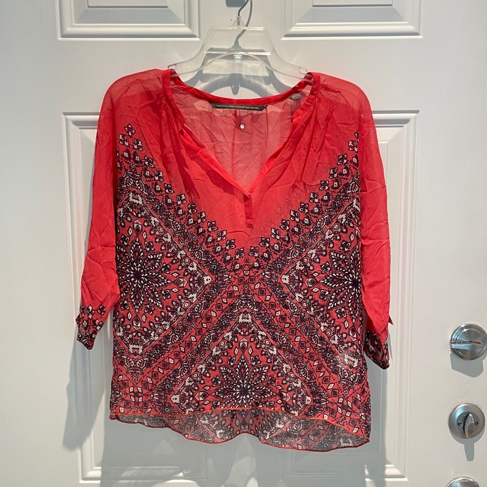 Twelfth Street by Cynthia Vincent 100% Silk Batwing Paisley Boho Top Size Small